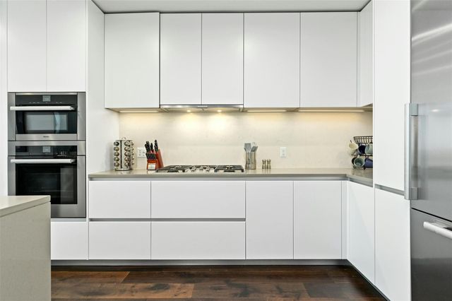 501 West Ave 3202, Austin, TX 78701