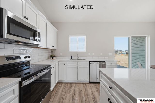 1012 W Sand Dunes Road, Lincoln, NE 68523