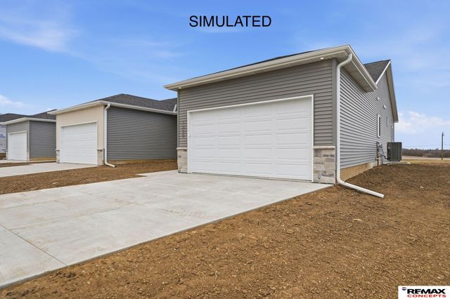 1012 W Sand Dunes Road, Lincoln, NE 68523