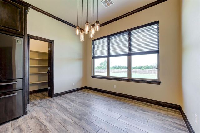 12859 Meadow Ridge Drive, Shawnee, OK 74804