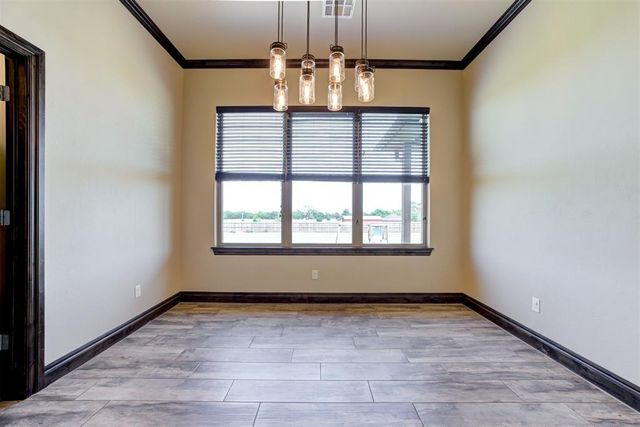 12859 Meadow Ridge Drive, Shawnee, OK 74804