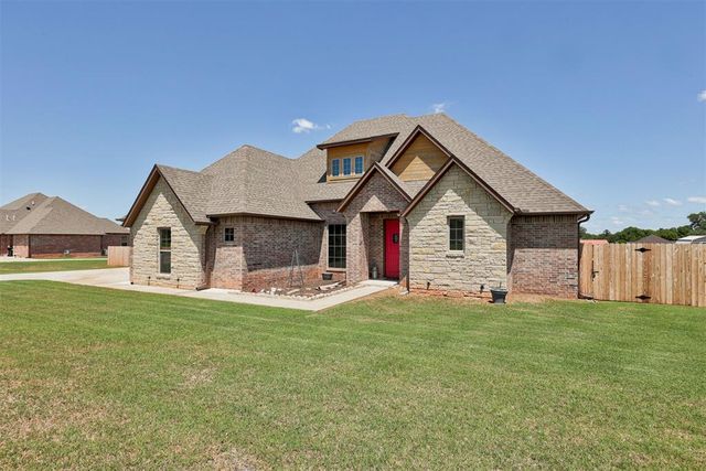 12859 Meadow Ridge Drive, Shawnee, OK 74804
