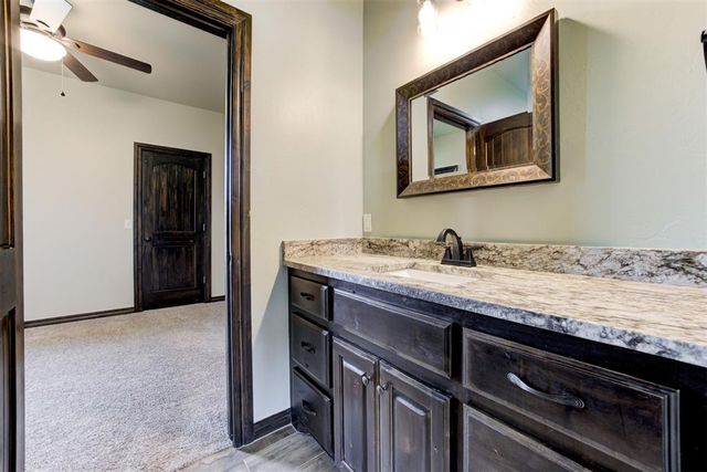 12859 Meadow Ridge Drive, Shawnee, OK 74804