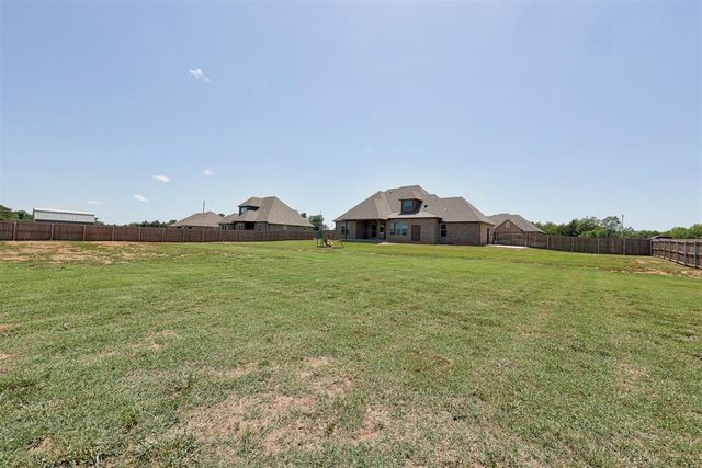 12859 Meadow Ridge Drive, Shawnee, OK 74804