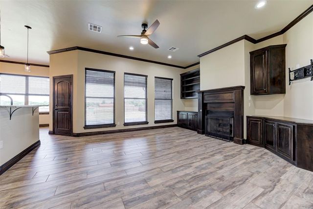 12859 Meadow Ridge Drive, Shawnee, OK 74804