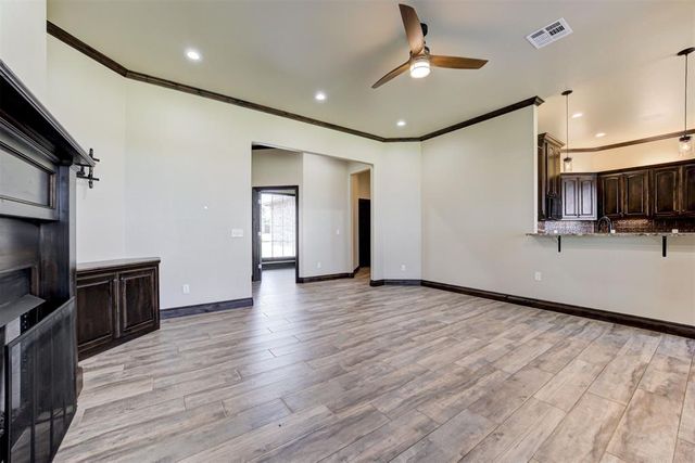 12859 Meadow Ridge Drive, Shawnee, OK 74804