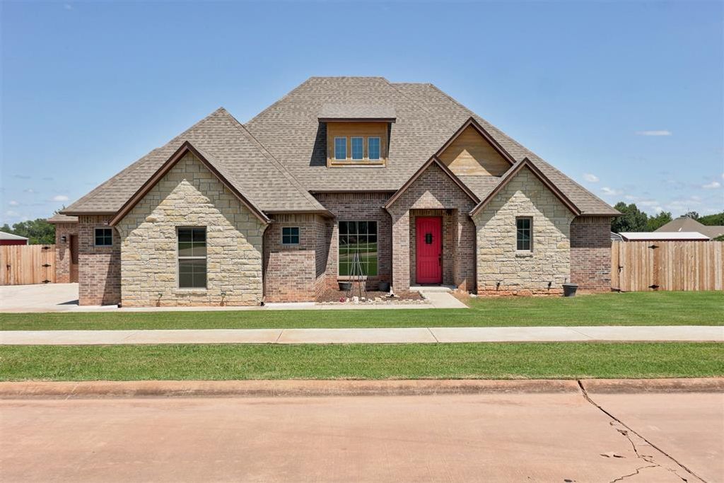 12859 Meadow Ridge Drive, Shawnee, OK 74804
