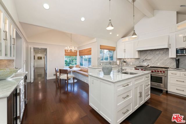 204 Ashdale Place, Los Angeles, CA 90049