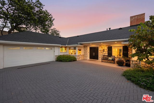 204 Ashdale Place, Los Angeles, CA 90049