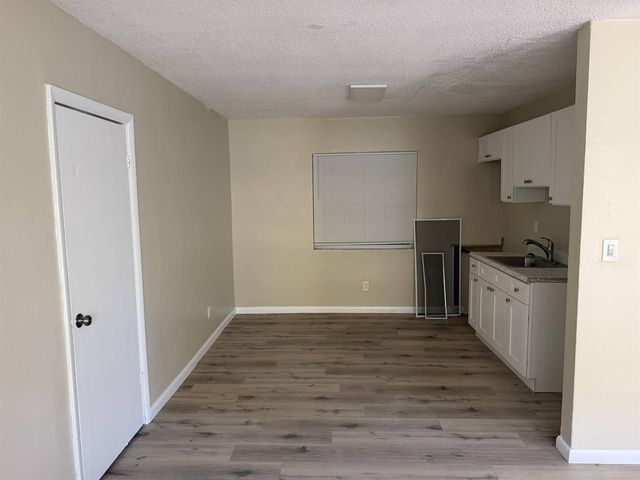 1004 NW 2nd Street 1, Fort Lauderdale, FL 33311
