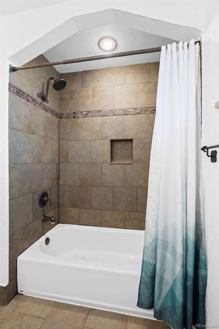 576 S Grant Street, Denver, CO 80209
