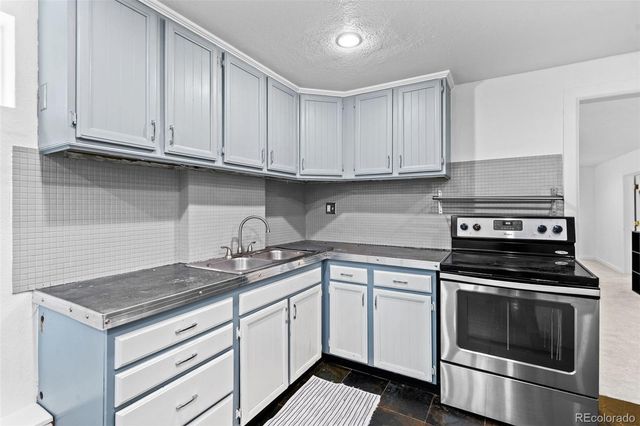 576 S Grant Street, Denver, CO 80209