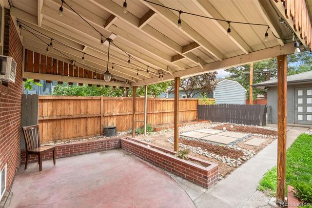 576 S Grant Street, Denver, CO 80209