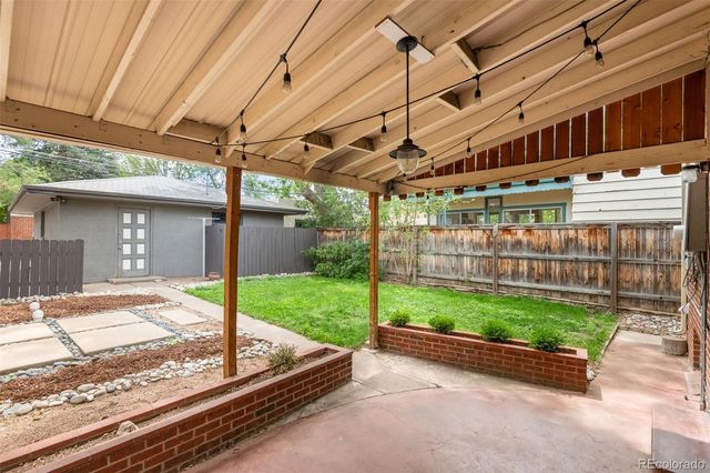 576 S Grant Street, Denver, CO 80209
