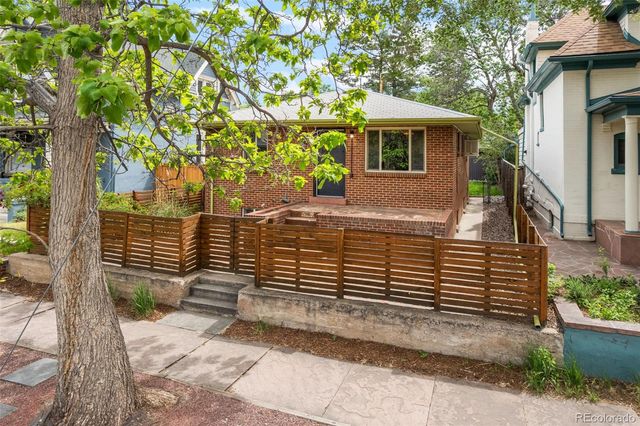 576 S Grant Street, Denver, CO 80209