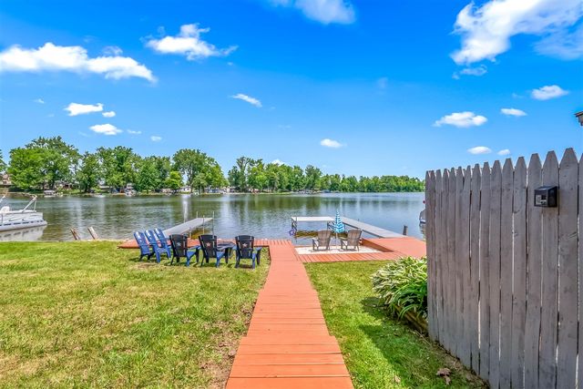 13854 Emens Drive, Hudson, MI 49247