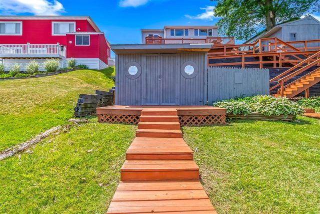 13854 Emens Drive, Hudson, MI 49247