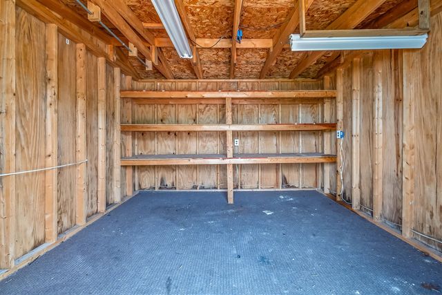 13854 Emens Drive, Hudson, MI 49247