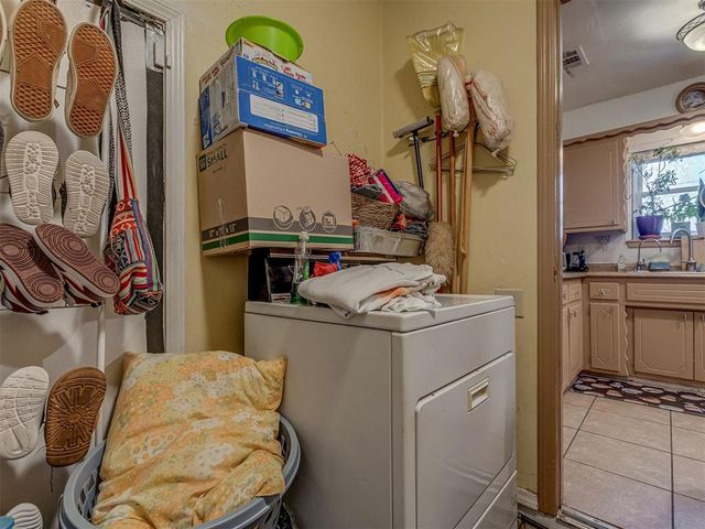 919 SW 3rd Street, Moore, OK 73160