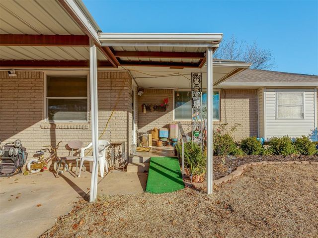 919 SW 3rd Street, Moore, OK 73160