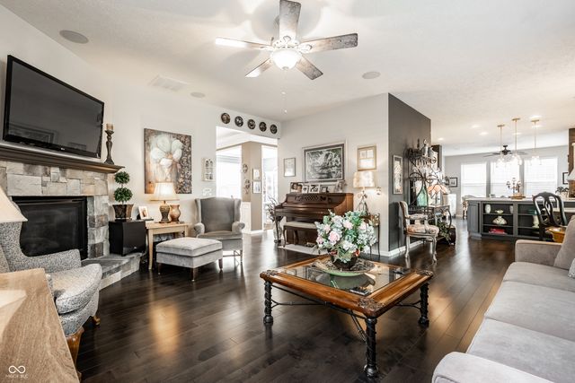 10190 Fantina Lane, Fishers, IN 46040