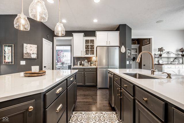 10190 Fantina Lane, Fishers, IN 46040