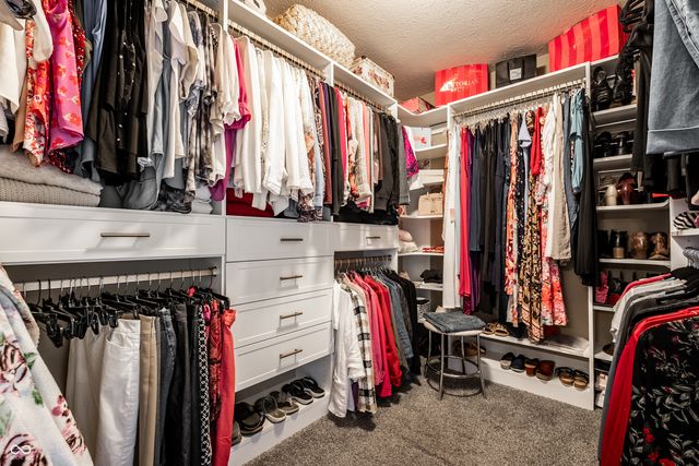 10190 Fantina Lane, Fishers, IN 46040