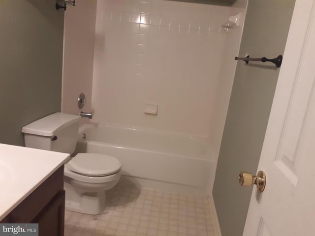 16804 WINSTON LN, Woodbridge, VA 22191