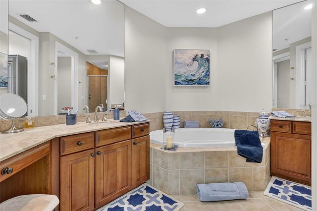 130 RIVIERA DUNES WAY 506, Palmetto, FL 34221