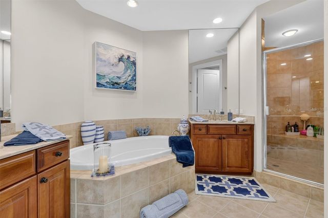 130 RIVIERA DUNES WAY 506, Palmetto, FL 34221