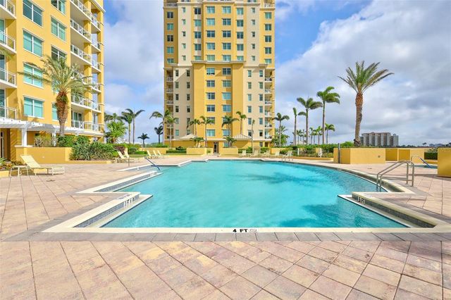 130 RIVIERA DUNES WAY 506, Palmetto, FL 34221