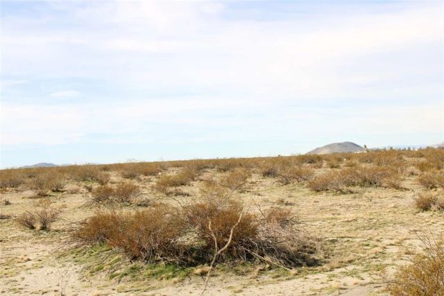 179940 Johnson, Phelan, CA 92371