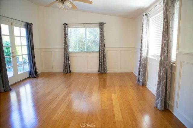 5200 Valley Circle Boulevard, Woodland Hills, CA 91367