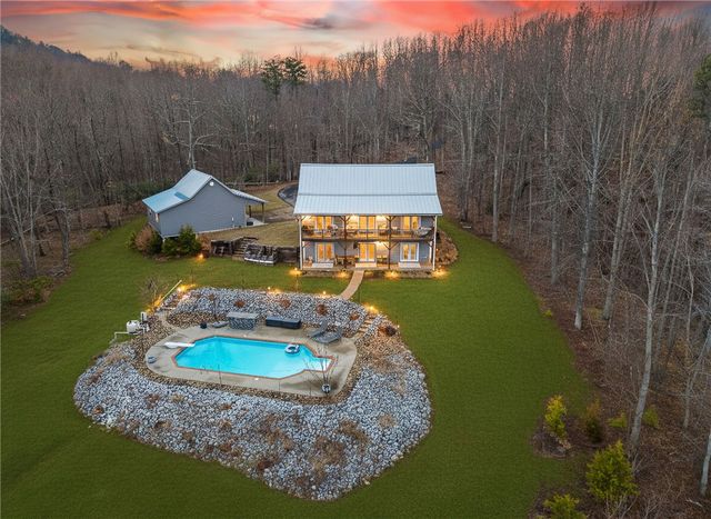 523 Upper Springs Road, Pickens, SC 29671