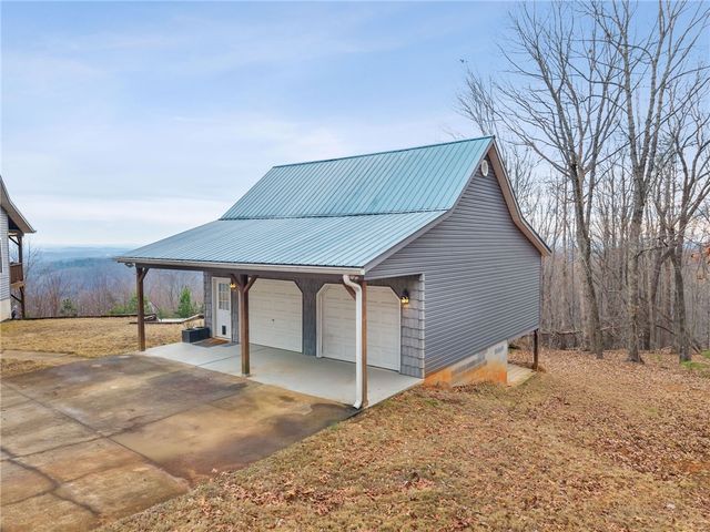 523 Upper Springs Road, Pickens, SC 29671