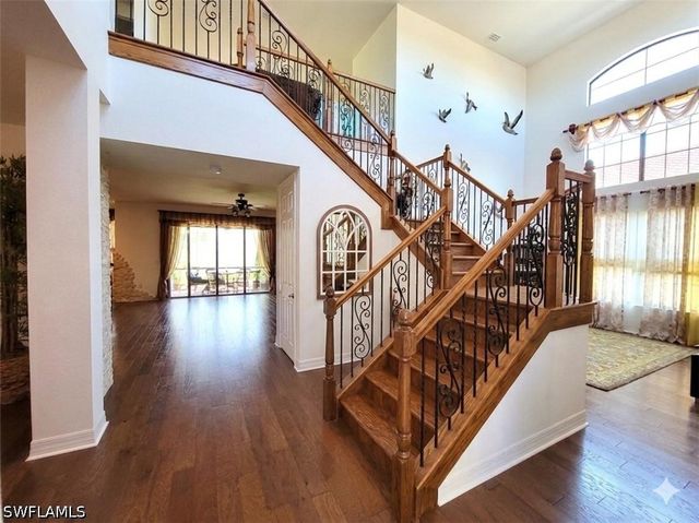 13728 Luna DR, Naples, FL 34109