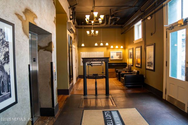 301 E BAY Street 202, Jacksonville, FL 32202