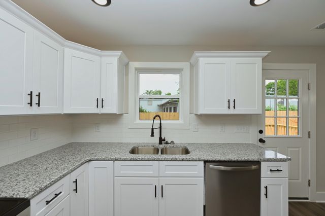 210 Ross Ave Unit 120, Gallatin, TN 37066