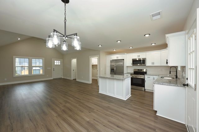 210 Ross Ave Unit 120, Gallatin, TN 37066