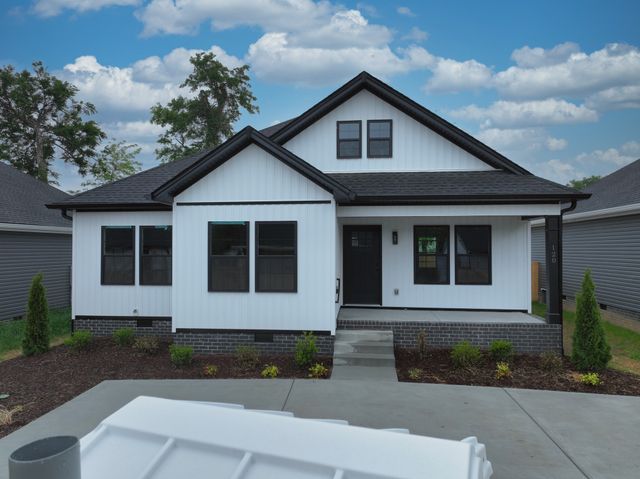 210 Ross Ave Unit 120, Gallatin, TN 37066