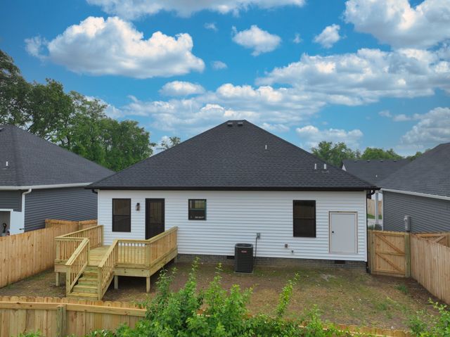 210 Ross Ave Unit 120, Gallatin, TN 37066
