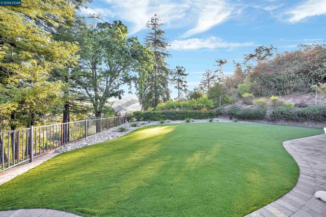 3196 Lucas Cir, Lafayette, CA 94549