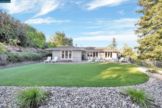 3196 Lucas Cir, Lafayette, CA 94549