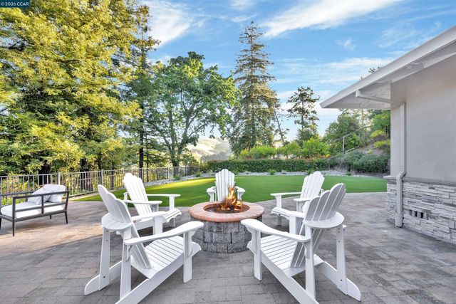 3196 Lucas Cir, Lafayette, CA 94549