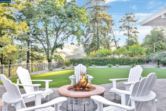 3196 Lucas Cir, Lafayette, CA 94549