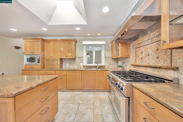3196 Lucas Cir, Lafayette, CA 94549