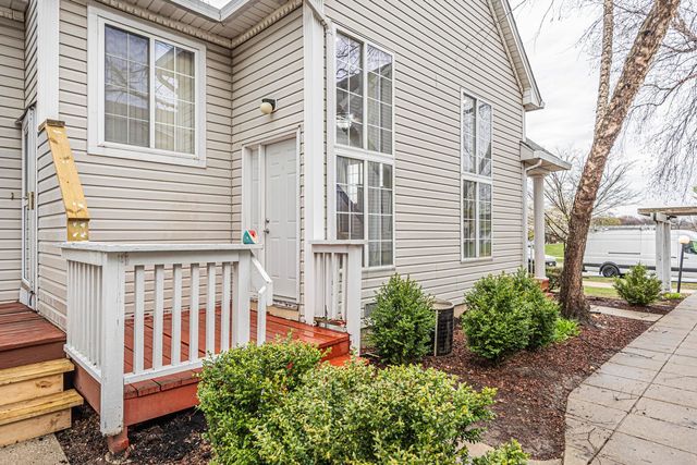 321 Whispering Court, Bolingbrook, IL 60440