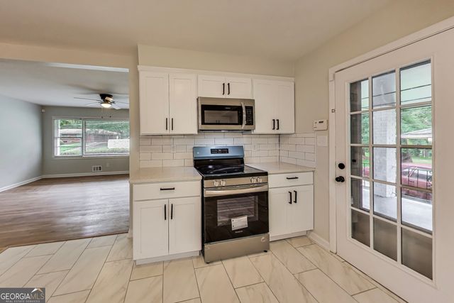 3110 Rollingwood Lane SE, Atlanta, GA 30316