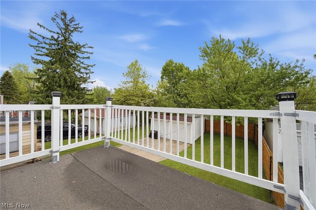 2231 Brockway Road, University Heights, OH 44118