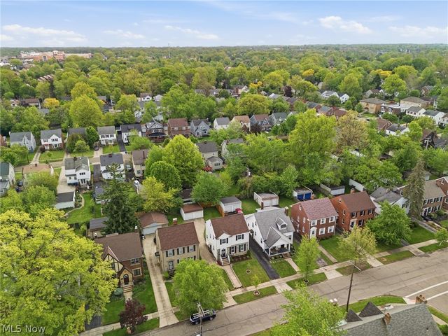 2231 Brockway Road, University Heights, OH 44118